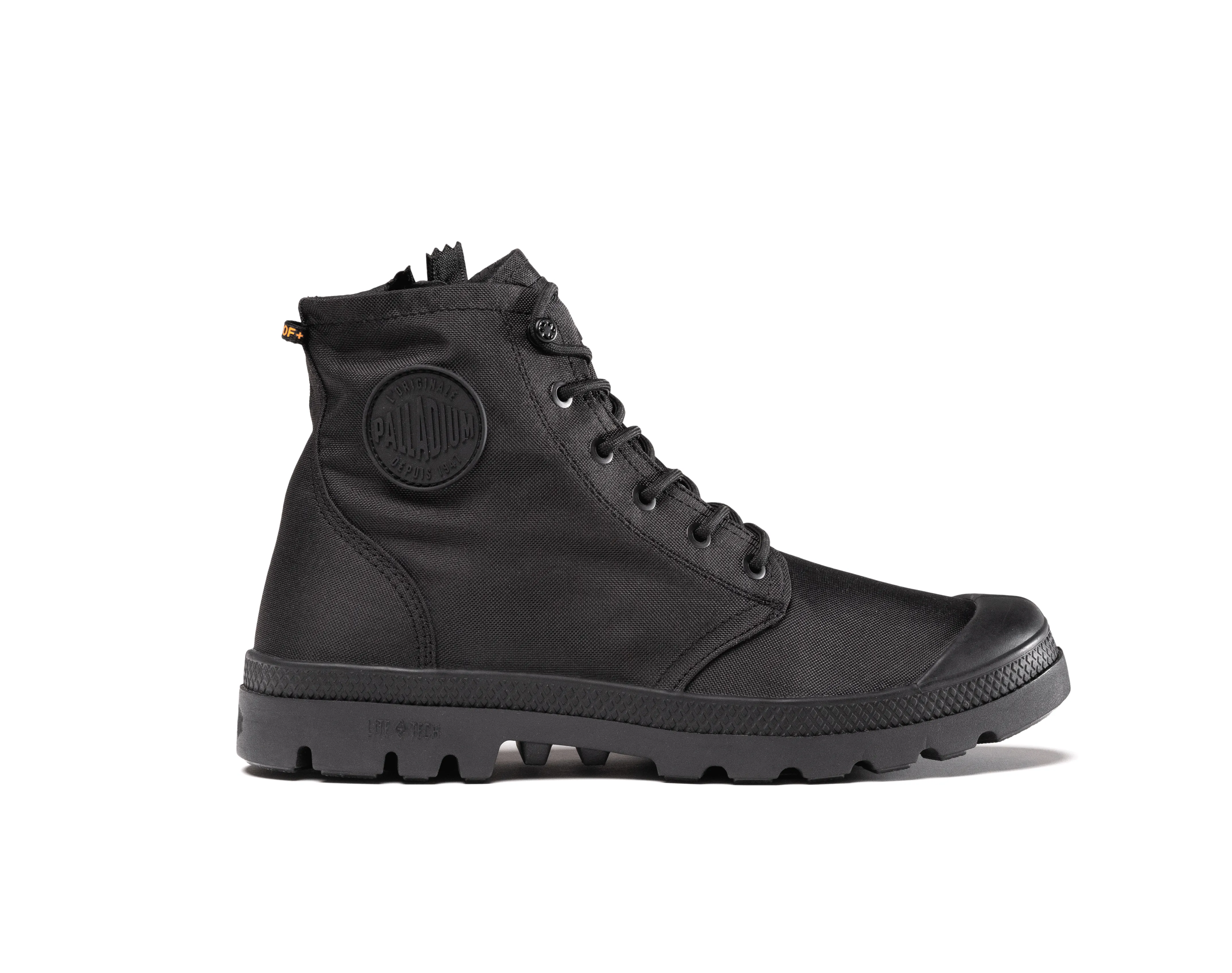 77037-001-M | PAMPA RECYCLE LITE  WP Z | BLACK/BLACK