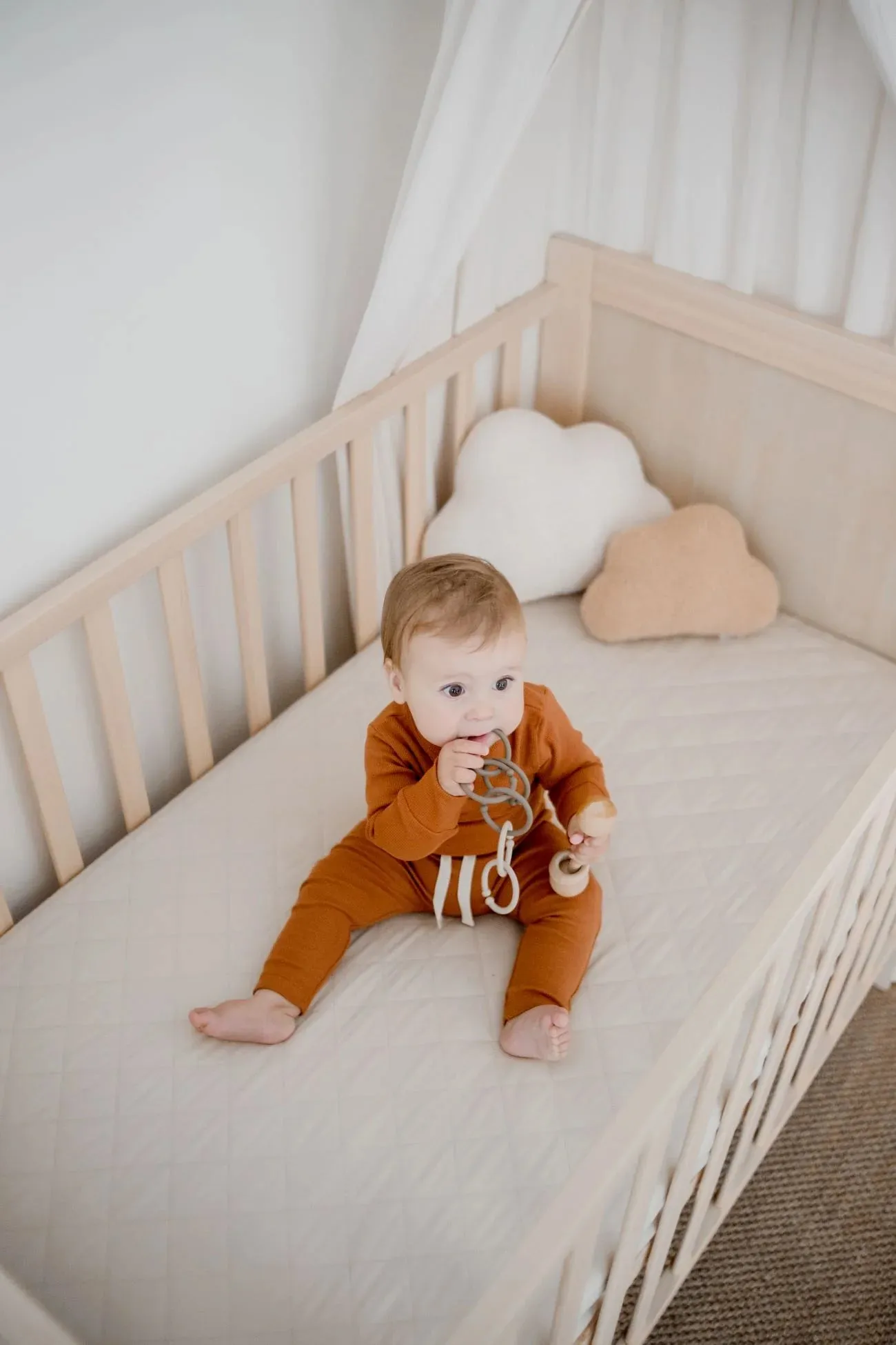 Bambella Waterproof Fitted Cot Sheet - Oat
