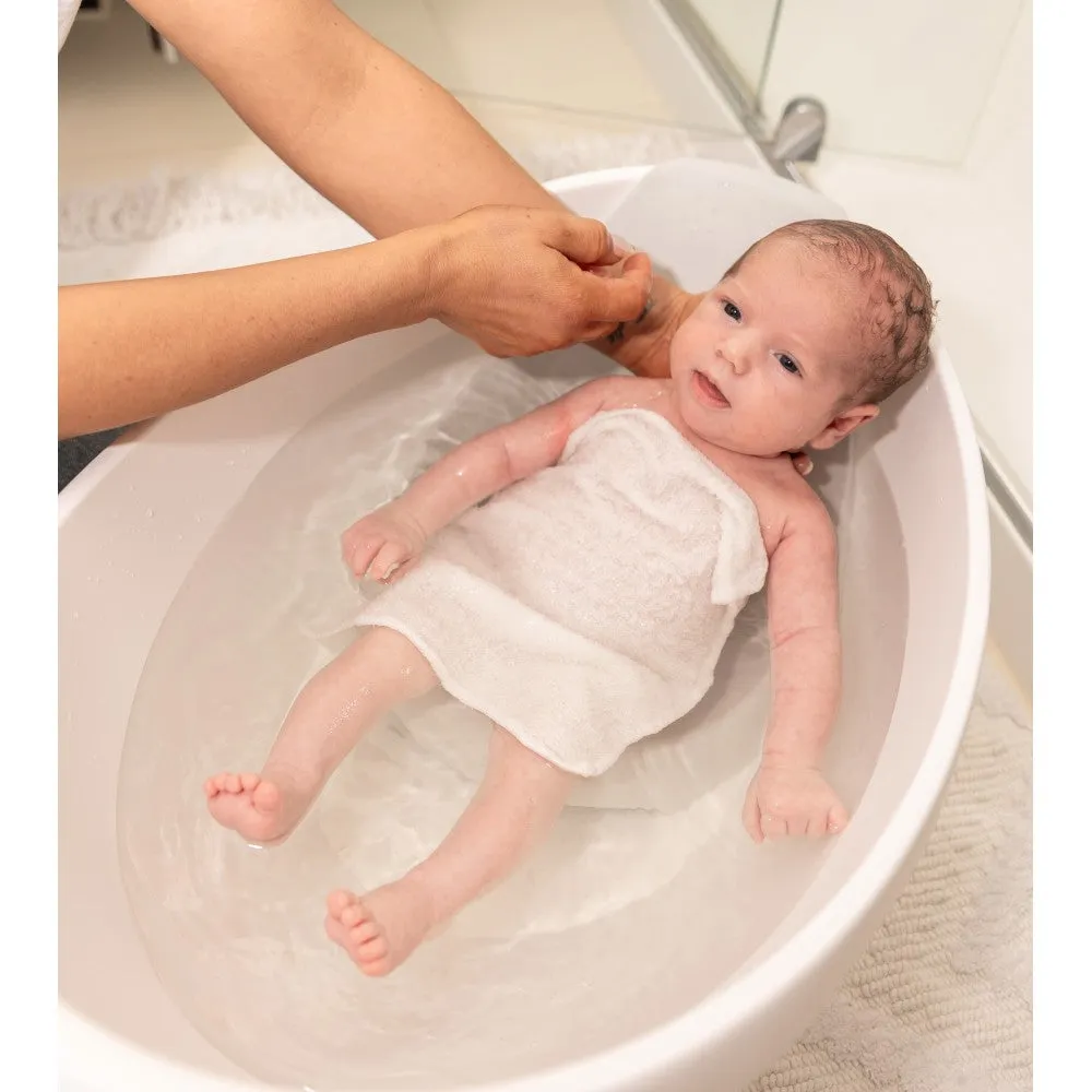 Bubble Baby Bath with Bath Seat - White