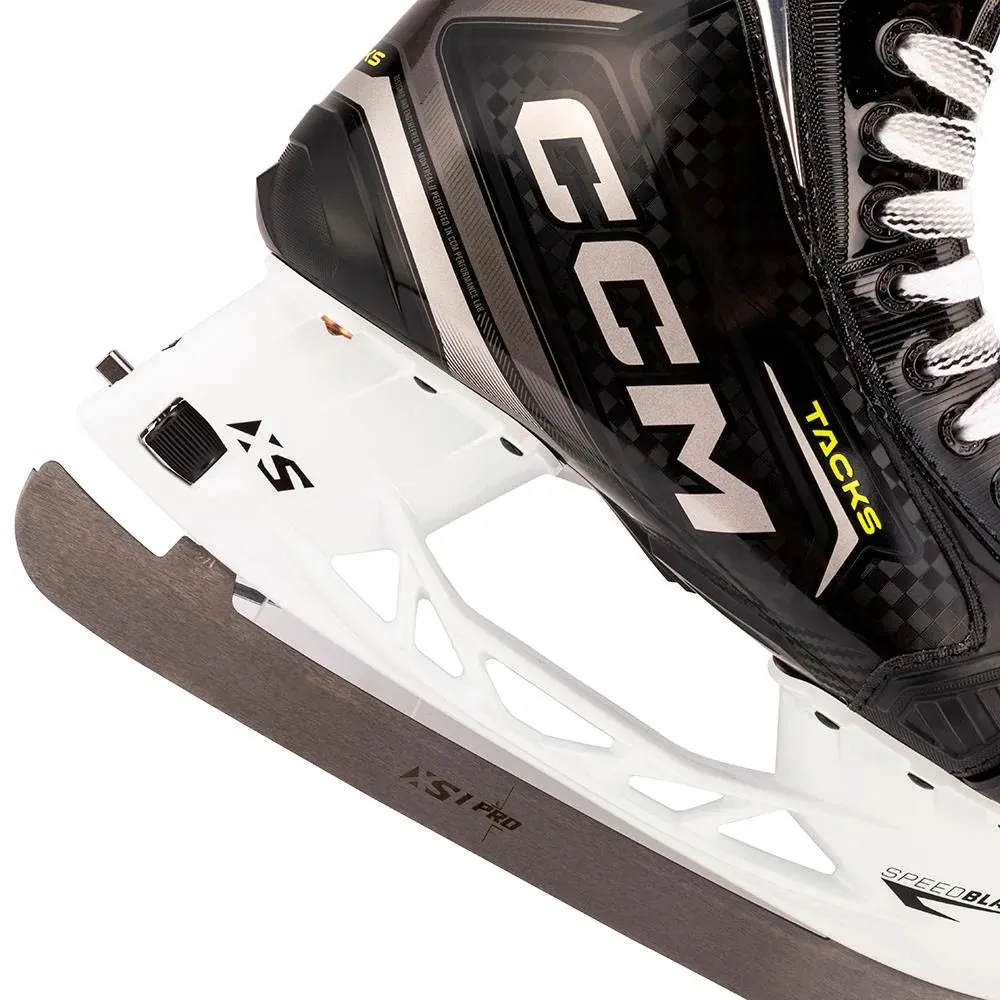 CCM Tacks XF 80 Intermediate Hockey Skates