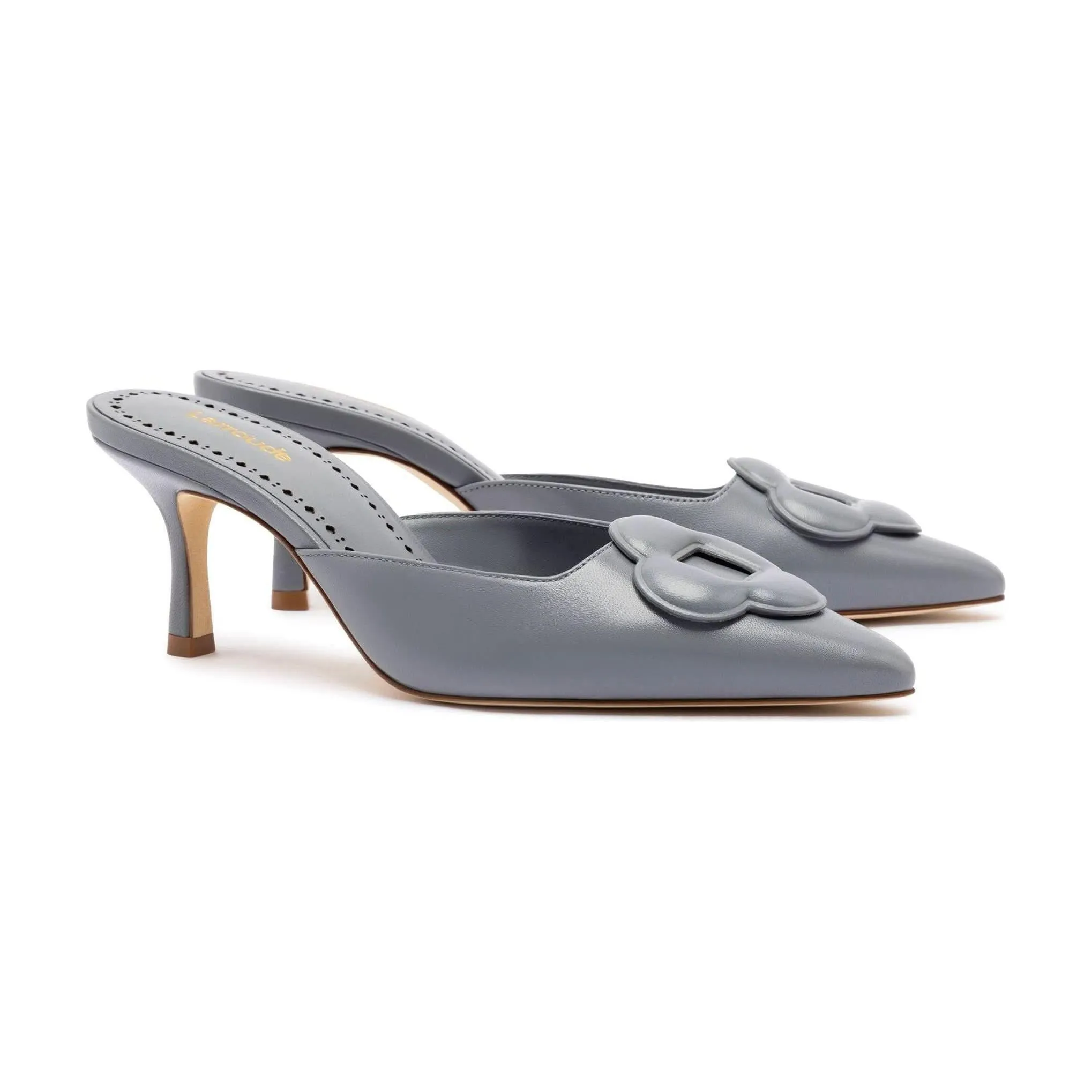 Flora Pump In Titanium Leather