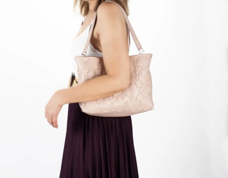 Helon clutch - Handwoven powder pink leather
