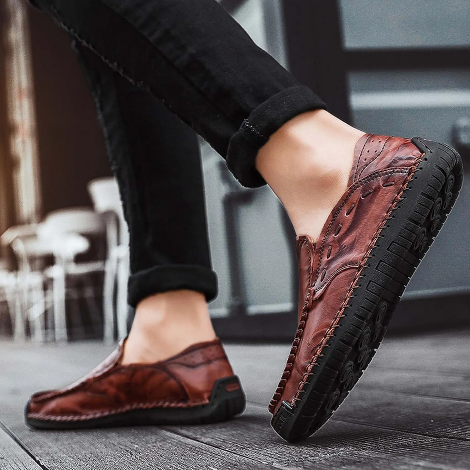 Men's Casual Loafers Fashion Walking Shoes Non-slip Driving Shoes Comfortable Cowhide Casual Shoes Business Office Shoes Outdoor Casual Sneakers