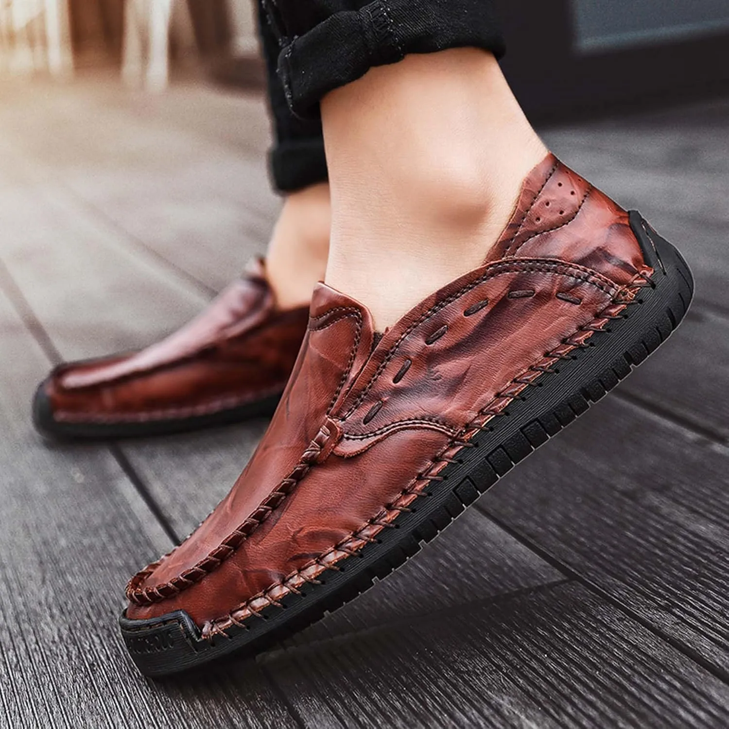 Men's Casual Loafers Fashion Walking Shoes Non-slip Driving Shoes Comfortable Cowhide Casual Shoes Business Office Shoes Outdoor Casual Sneakers