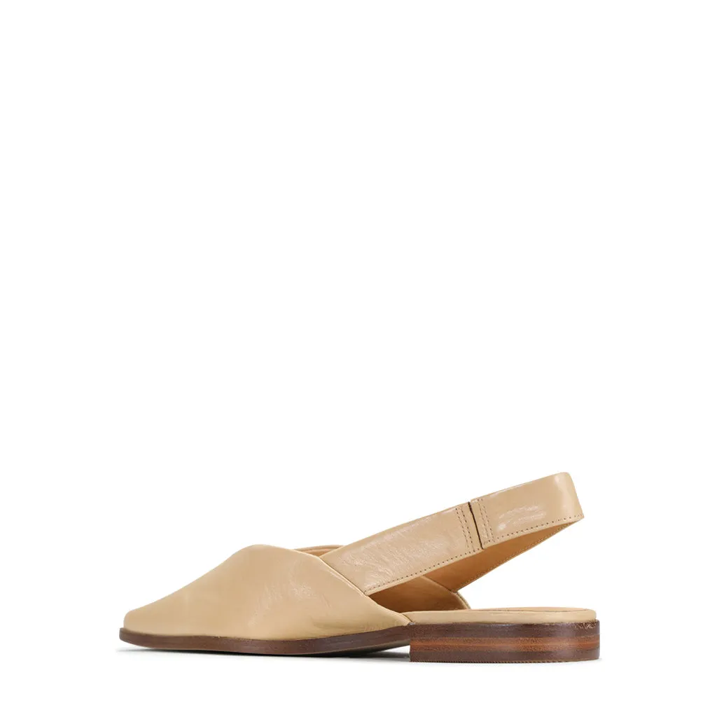 Vine Flat leather Sling Back