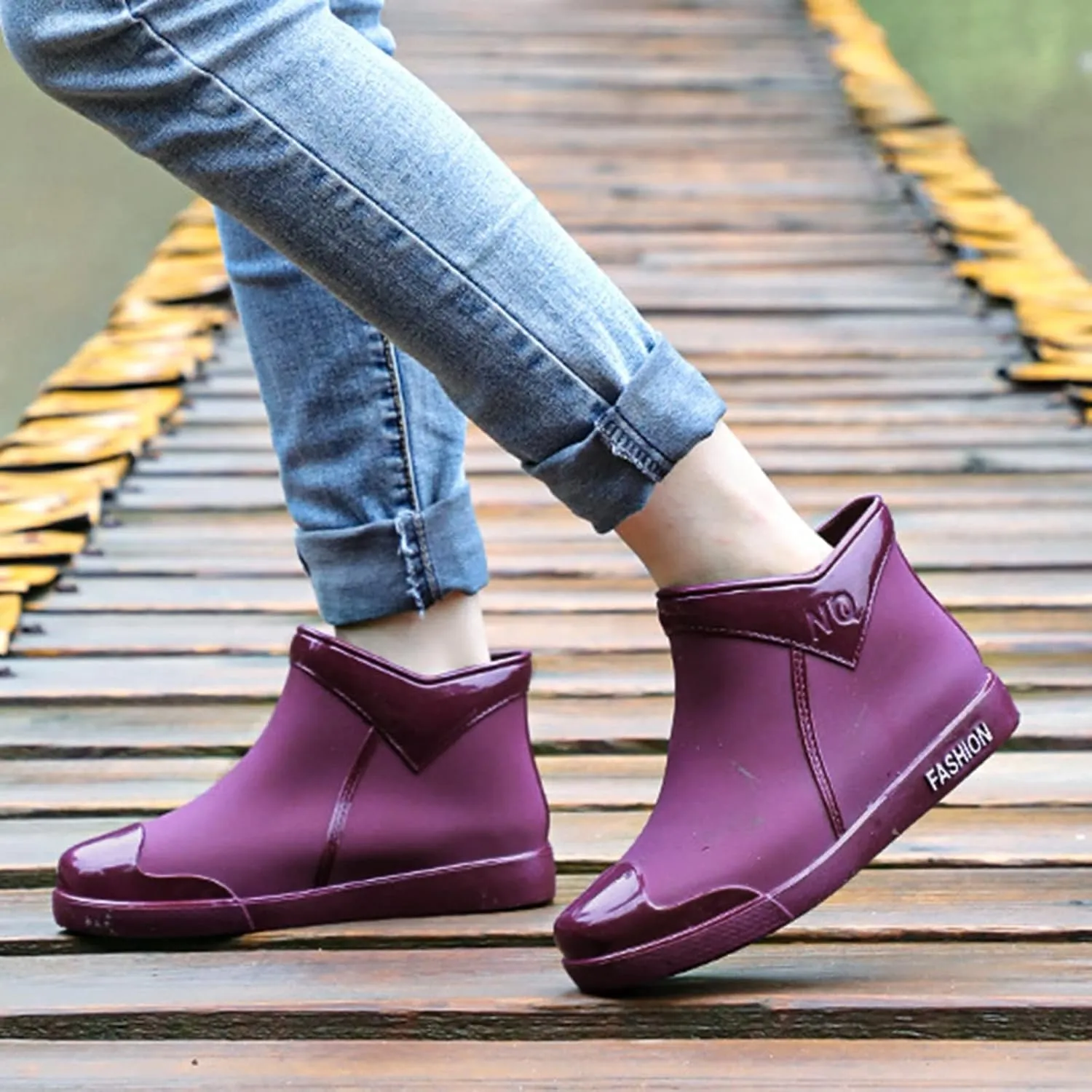 Womens Rain Boots Womens Rubber Boots Colorful Printed Lightweight Anti-Slipping Rain Shoes