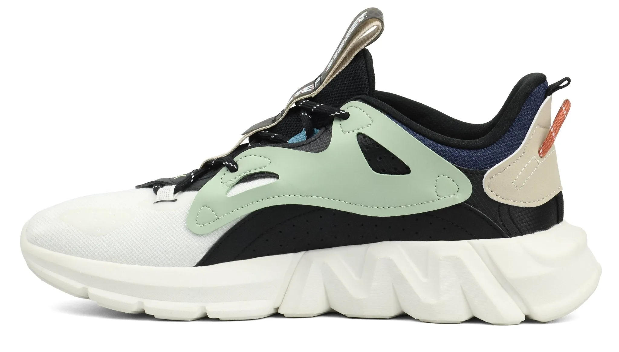 XTEP Street Trend Shoes