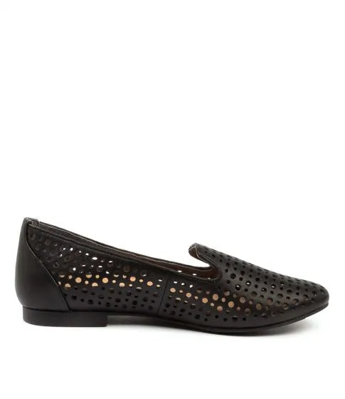 Ziera Cindra Leather ~ Seashell ~ Tan ~ Black